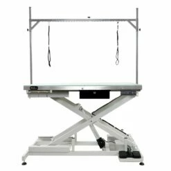 Master Equipment Radiance II LED Electric Grooming Table